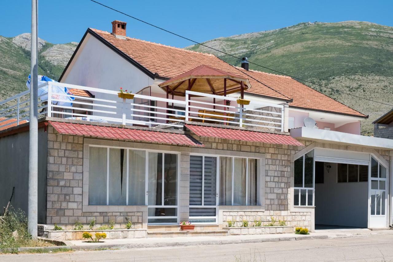 Hajdi Apartman Apartamento Trebinje Exterior foto